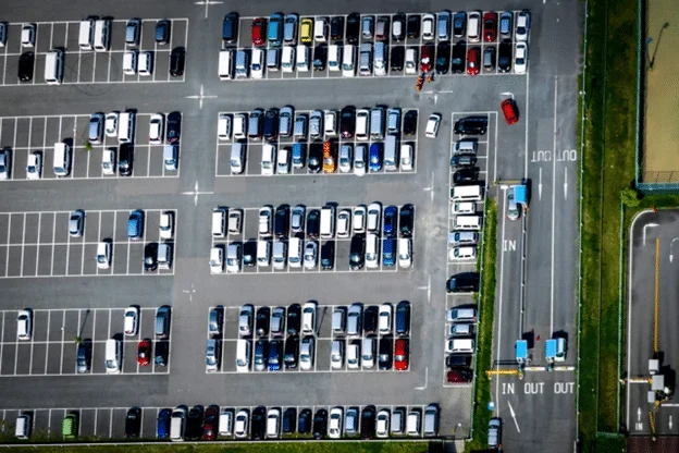 تجربة تحليل مواقف السيارات مع المناقشة (Parking Studies Test)
