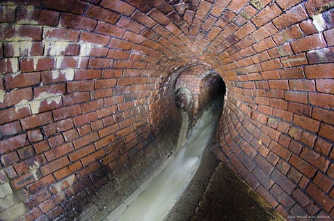 تنفيذ شبكات الصرف الصحي (شبكات المجاري والأمطار وملحقاتهما) 3 مجاري الطابوق (Brick Sewer)
